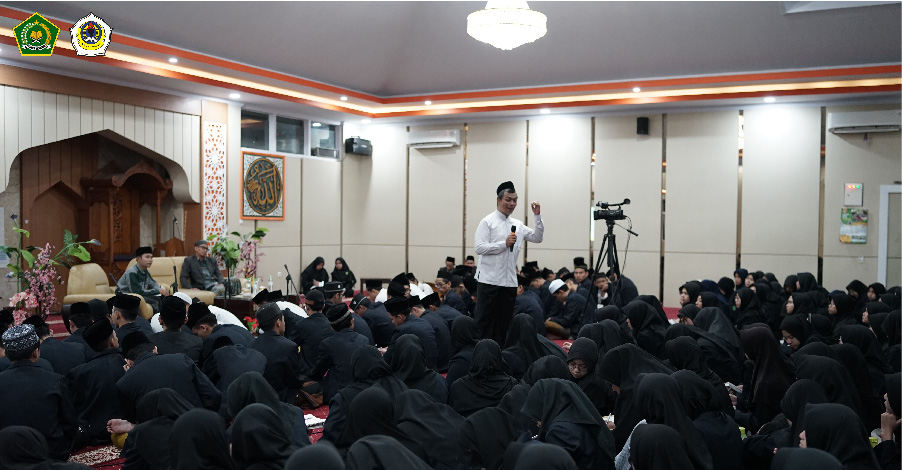 Ma’had Darul Hikmah Gelar Seminar Fikih Munakhat untuk Remaja