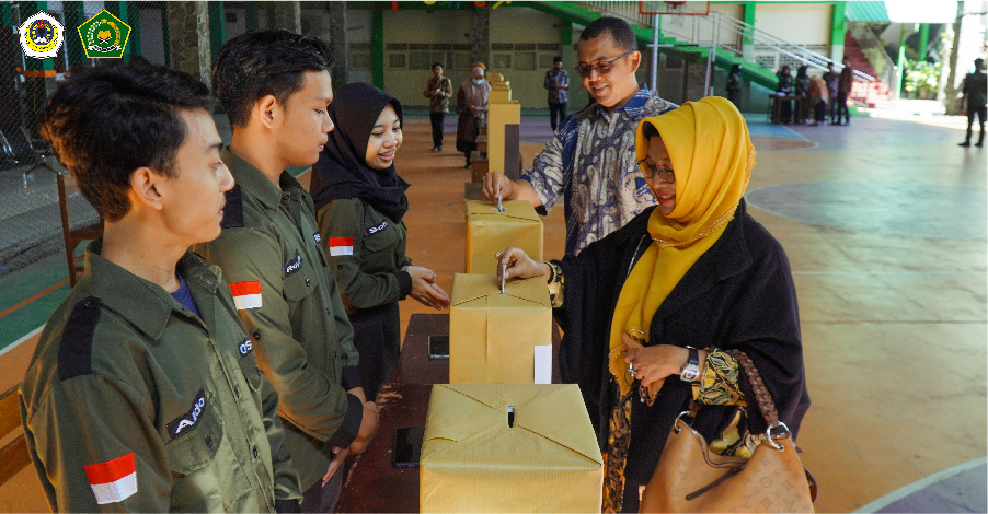 ORASI DAN PEMILIHAN KETUA DAN WAKIL KETUA OSIS MAN 1 KOTA MALANG PERIODE 2022-2023 