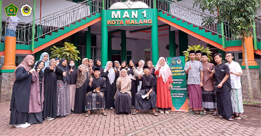 Demi Masa, Menjadi Manusia Berkualitas